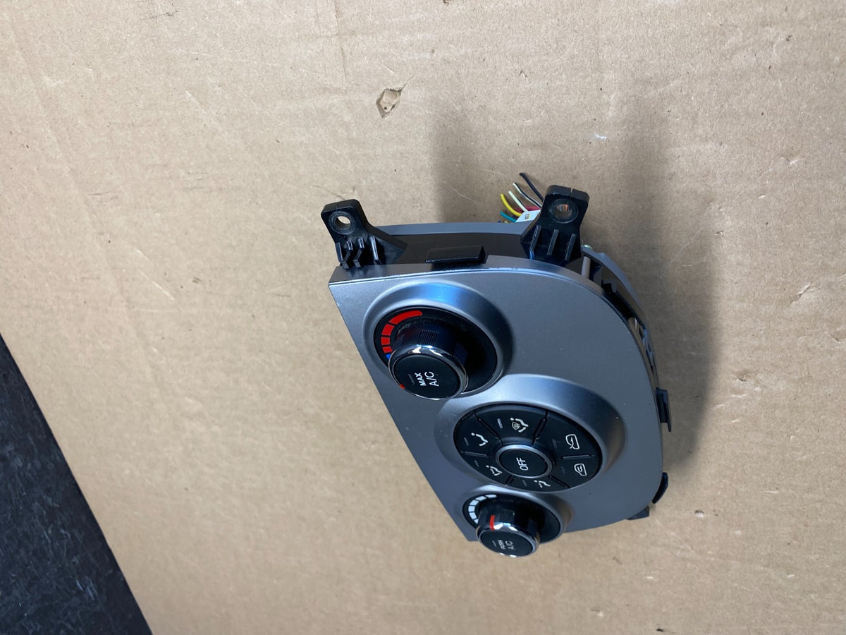 2010 2011 2012 Hyundai Santa Fe Automatic Climate AC Heater Control OE AI2981 DG4