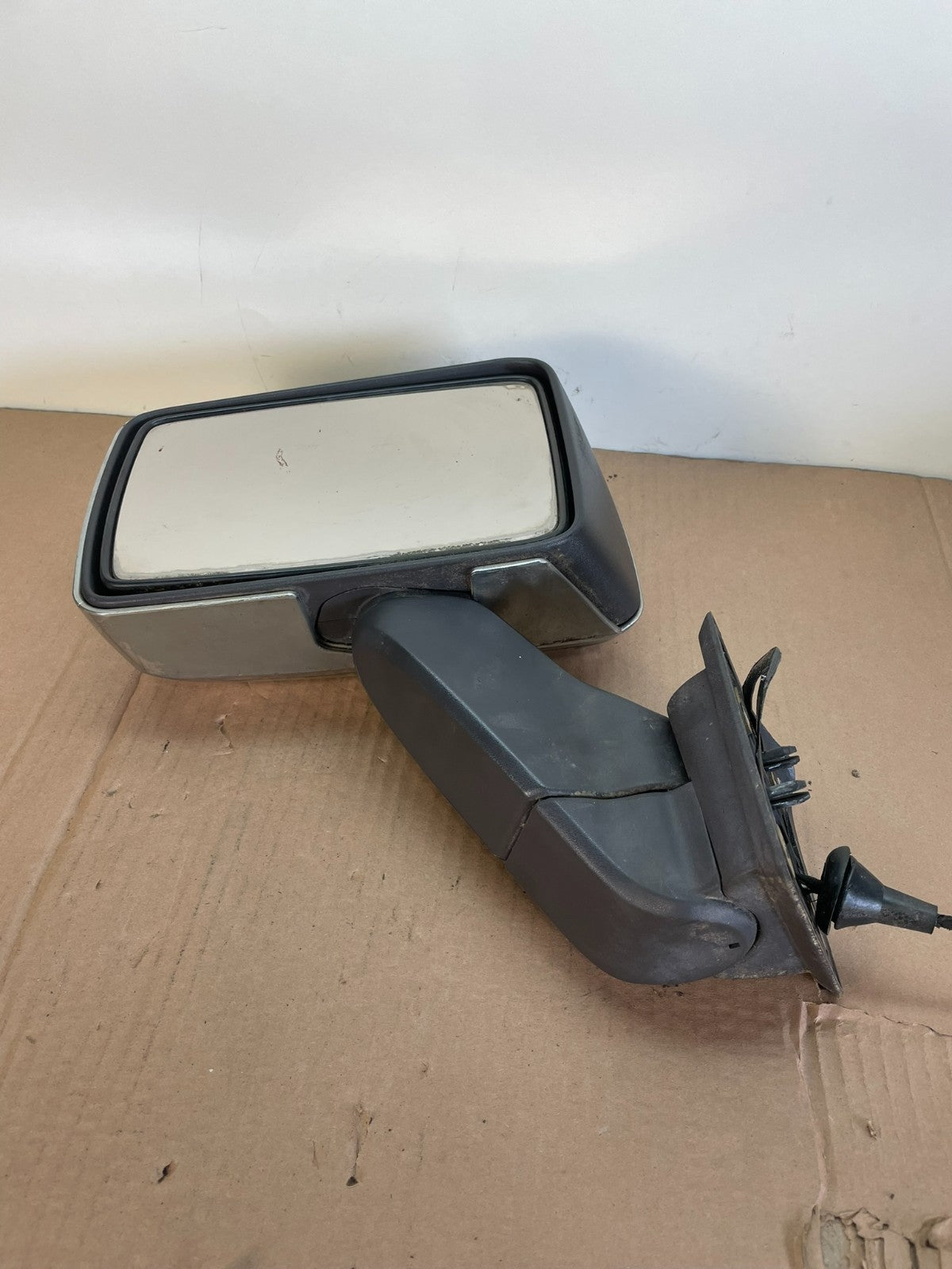 2006 to 2010 Hummer H3 Front Left Driver LH View Door Mirror AG7759 DW2