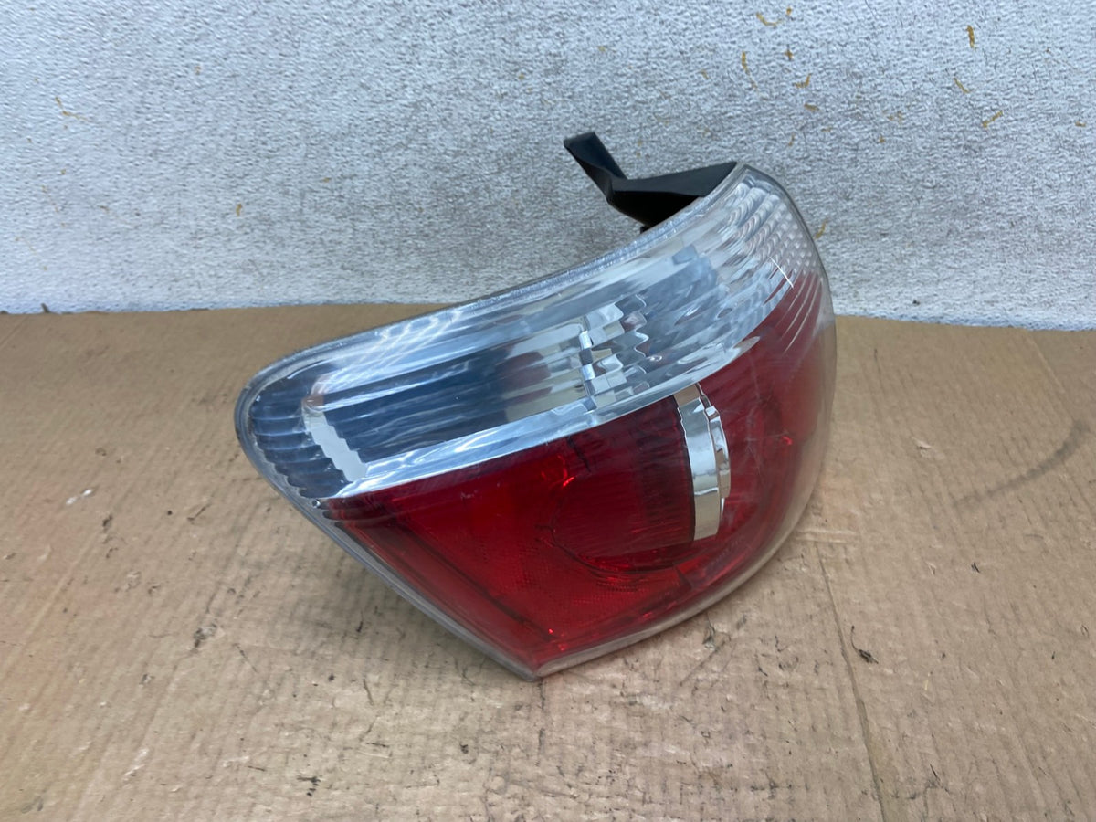 2007 to 2012 GMC Acadia Tail Light Left Side Driver Lh AI8022 LK2