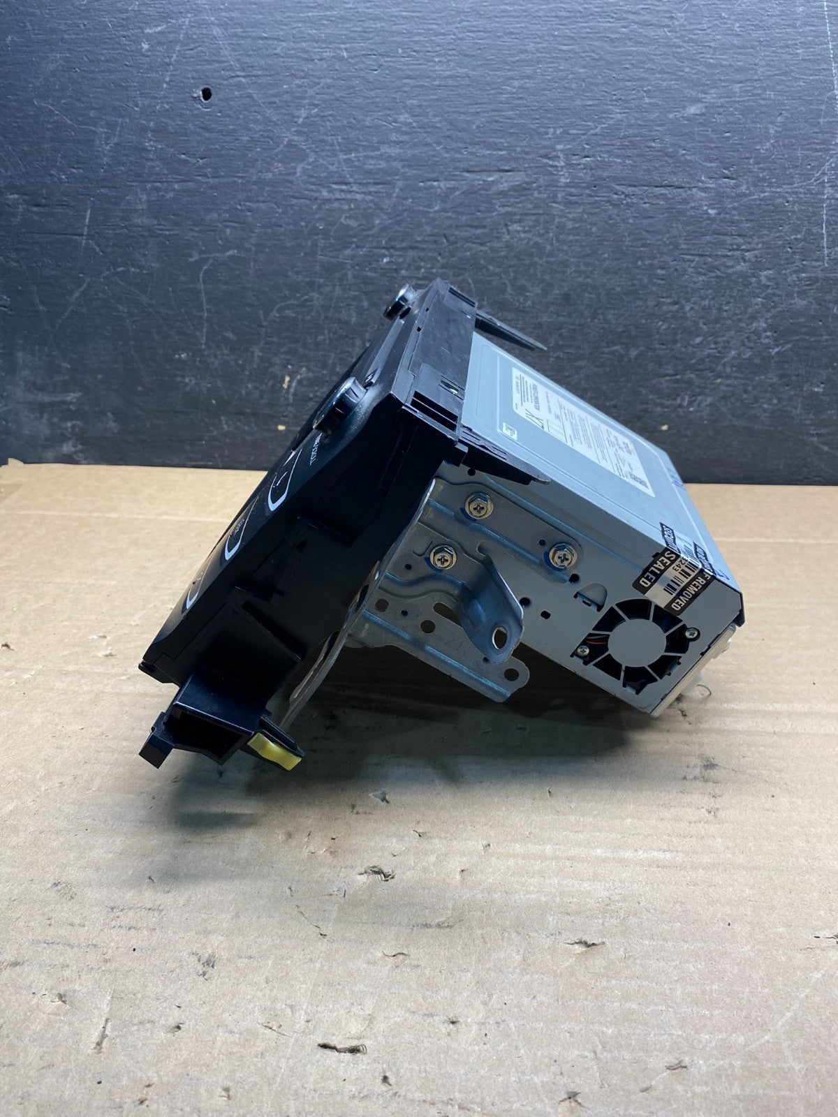 2014 - 2019 Toyota Highlander Radio AM FM Single CD Touch Screen AE8175 DG1