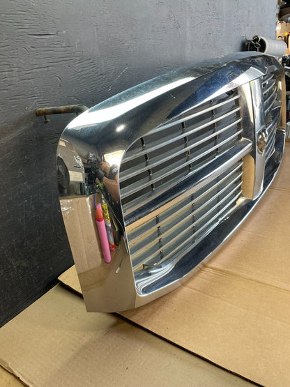 2006 2007 2008 Dodge Ram 1500  Upper Front Grill Grille AE0858 DG2