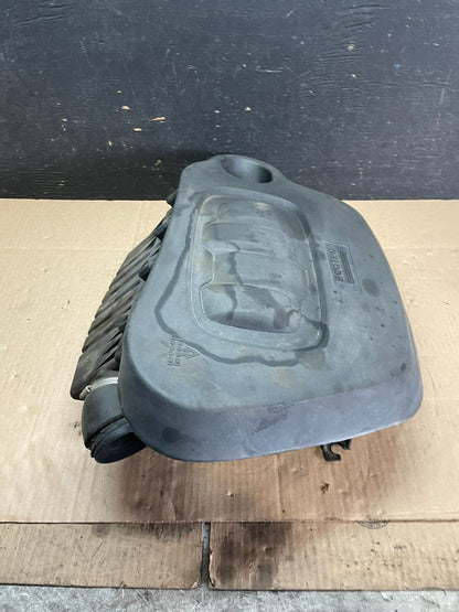 2006 to 2011 Chevrolet HHR Engine Motor Cover Shield M9027 DG3