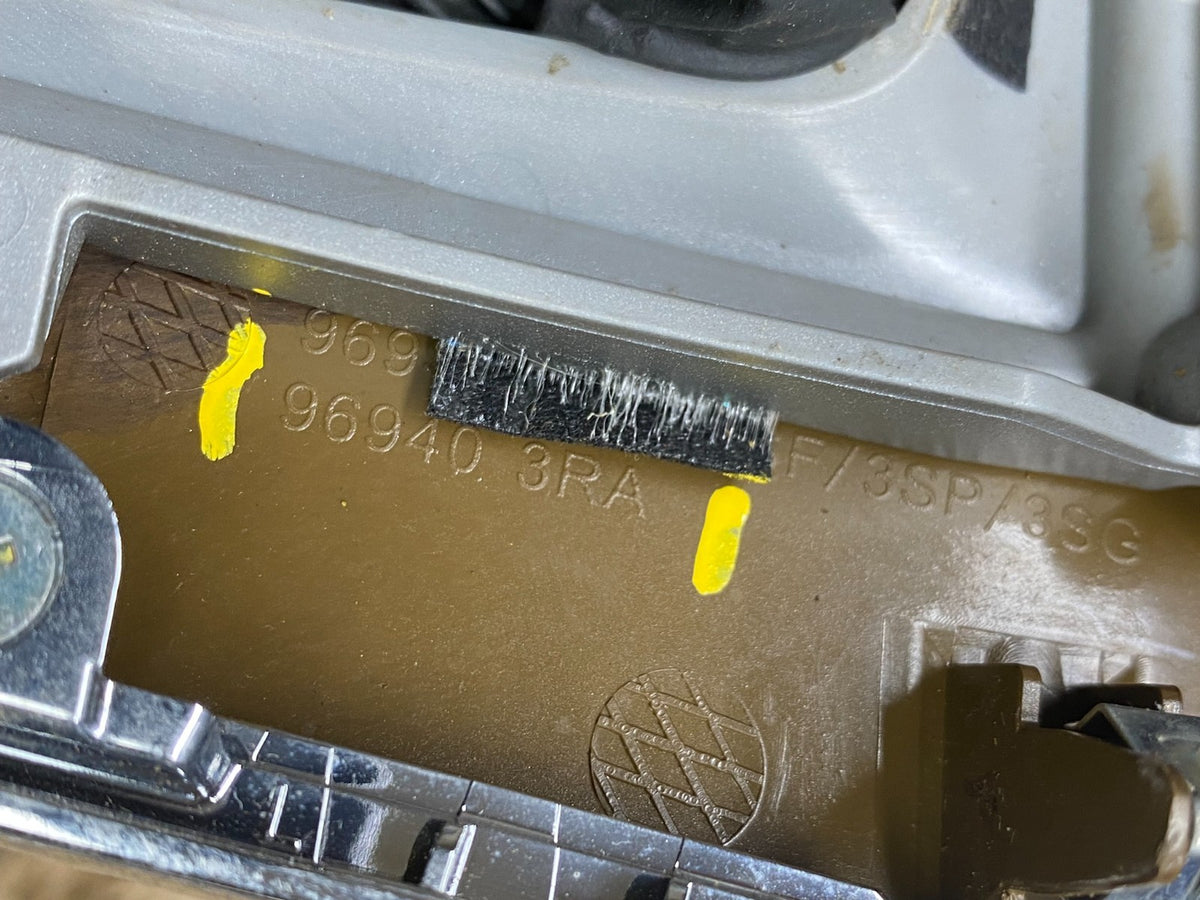 2013 to 2016 Nissan Sentra Center Console Shifter Floor Trim Bezel U5054 DG6