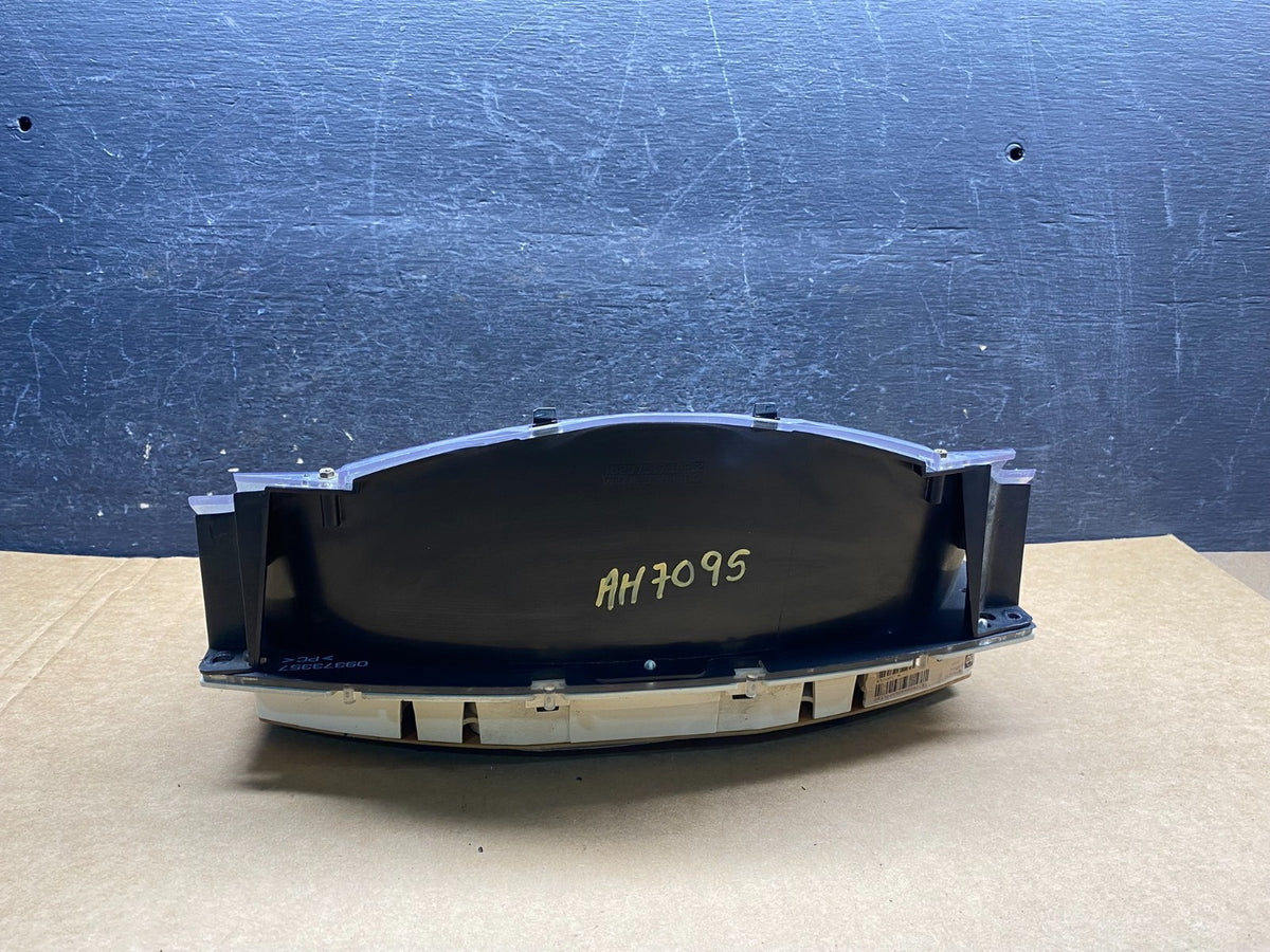 1996 to 2000 Chevrolet Express Speedometer Cluster Gauge AH7095 DG3