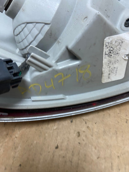 2008-2012 Buick Enclave Right Passenger Rh Tail Light AD4718 LK5