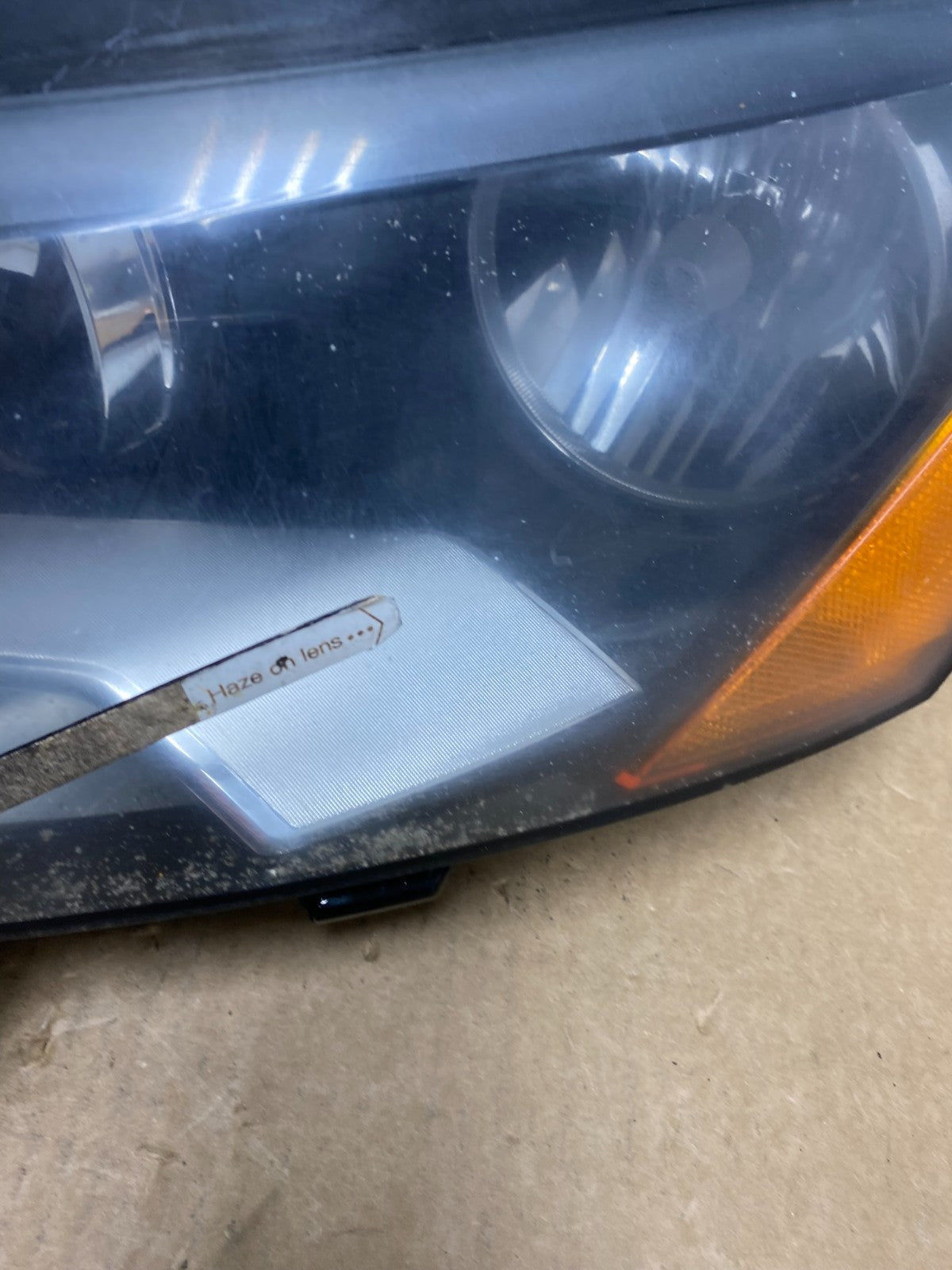 2012-2015 Volkswagen Passat Left Driver LH Side Halogen Headlight AI3266 DW4