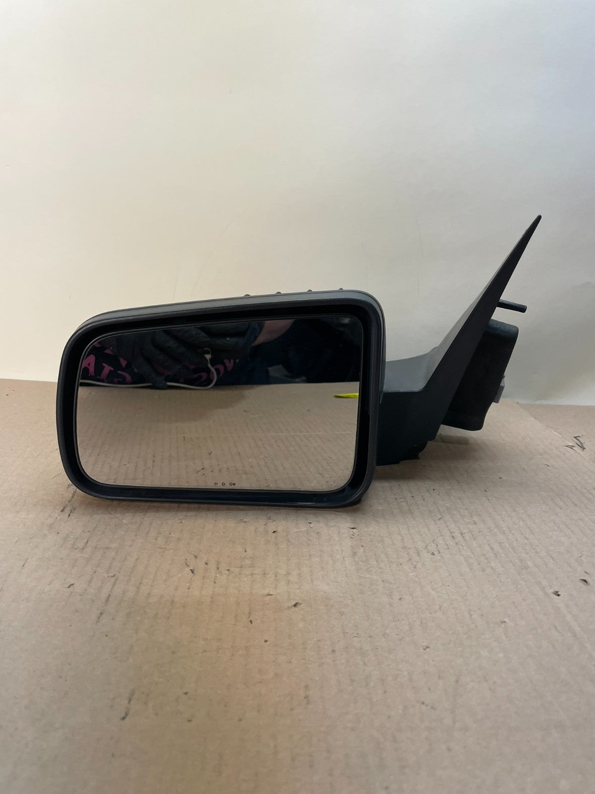 2008 to 2011 Ford Focus Left Driver View Door Mirror Heated AJ0622 DG5