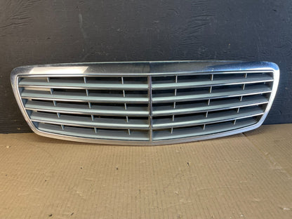 2003 to 2006 Mercedes Benz E-Class Front Upper Grill Grille AE3703 DG0