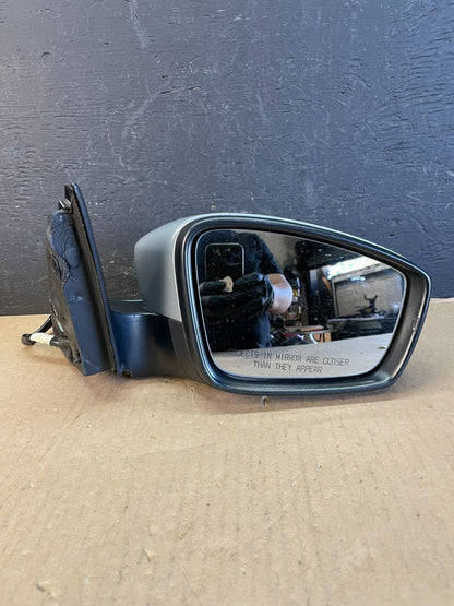 2011-2016 Volkswagen Jetta Sedan Right Passenger Side View Door Mirror AD5602 DW9