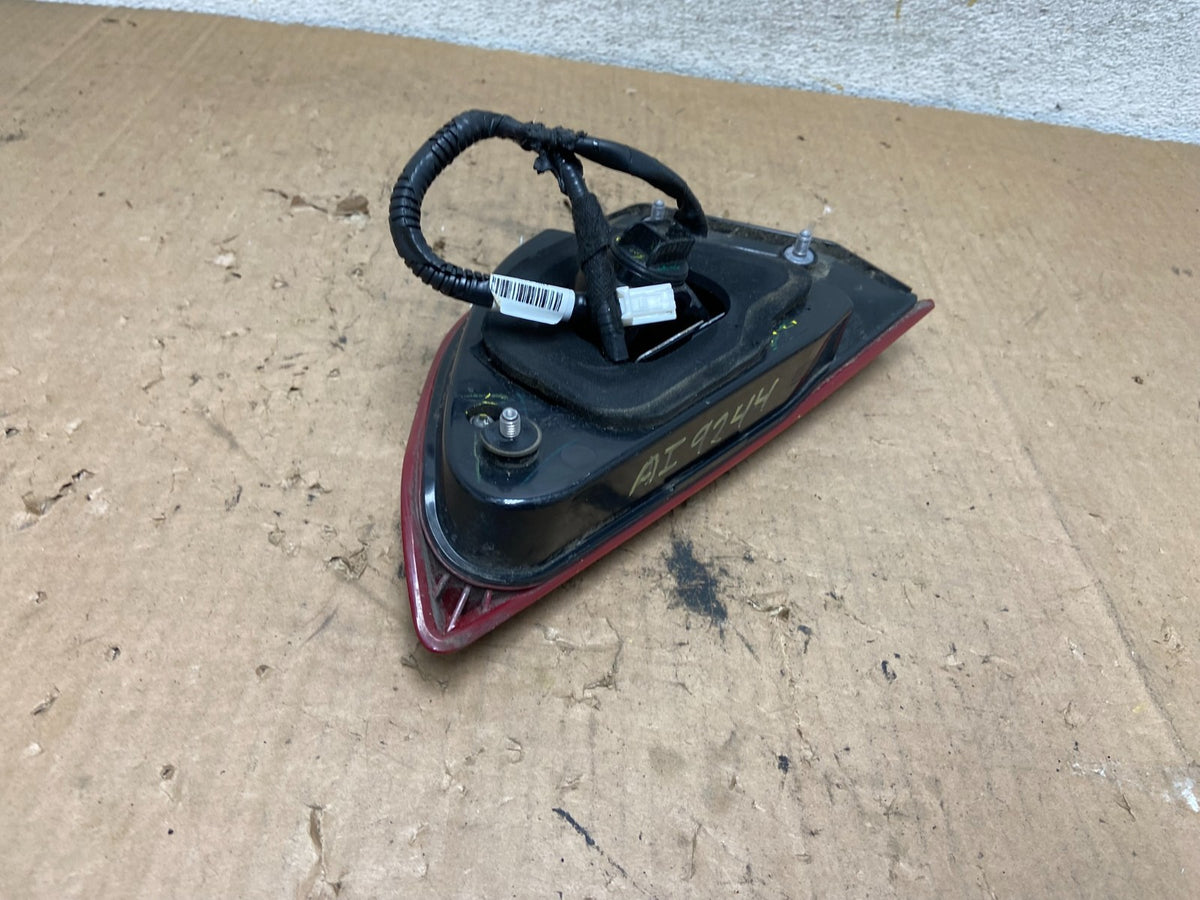 2016 2017 2018 Nissan Maxima Right RH Inner Tail Light AI9244 LK5