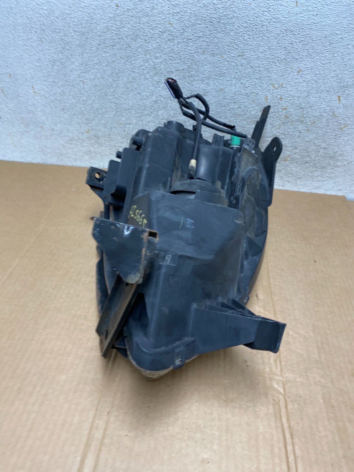 2005 -2006 Honda Crv Cr-v Left Driver LH Halogen Headlight AI5665 DW6