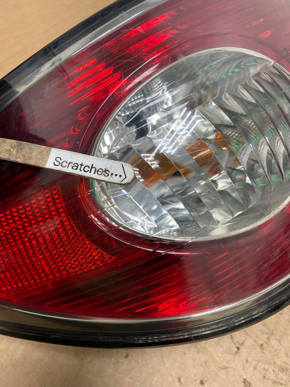 2002 to 2004 Lexus ES300 ES330 Left Driver Side Tail Light AD3077 LK3