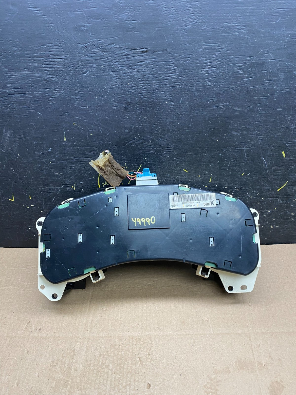 2002 GMC Yukon Speedometer Cluster Gauge Oem Y9990 DG3