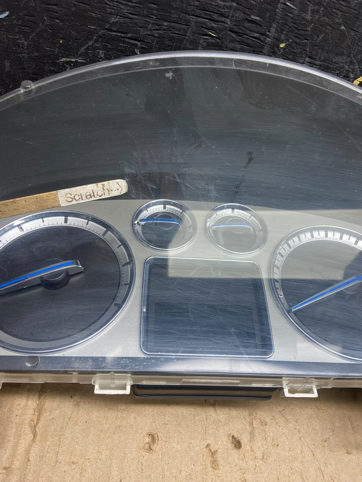 2013 to 2014 Cadillac Escalade Instrument Speedometer Cluster Gauge ab9756 DG1
