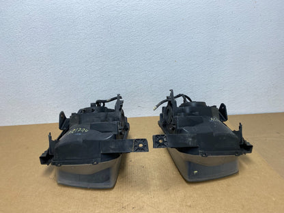 2003 to 2006 Honda Element Left+Right Side Black Headlights AC1794 DW10