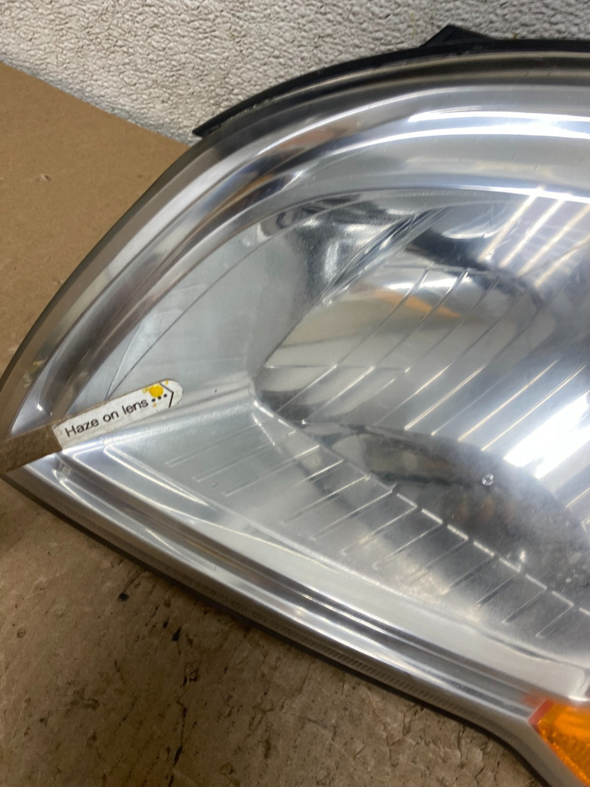 2007 to 2010 Kia Sportage Left Driver LH Halogen Headlight P8827 DW6