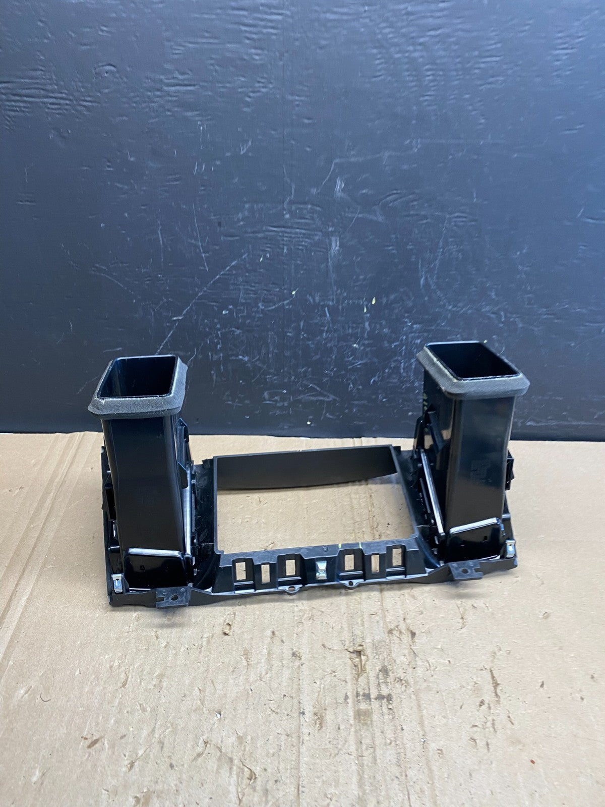 2013 to 2020 Nissan Pathfinder Center Dash Radio Trim Bezel  Surround AB9111 DG4