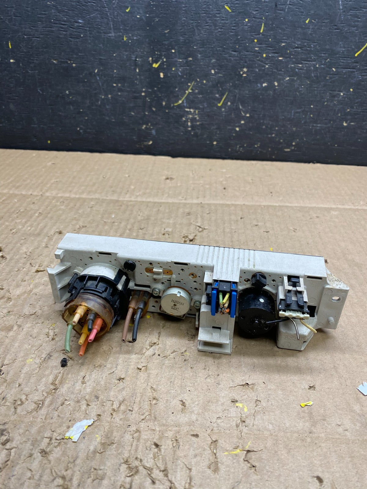 2001 - 2007 GMC Chevrolet Express 1500 Climate Control A/C v1591 DG4