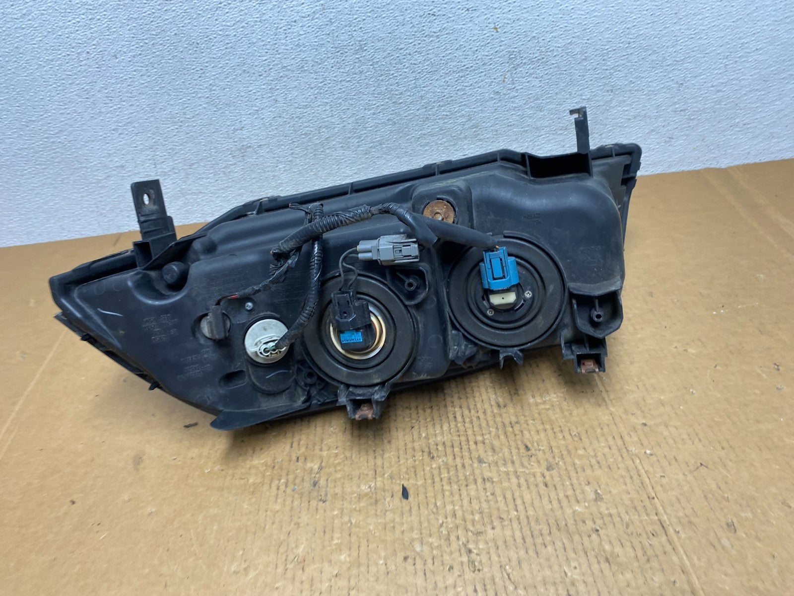 2004 2005 2006 Acura MDX Right Passenger RH Headlight Halogen AE0382 DW5
