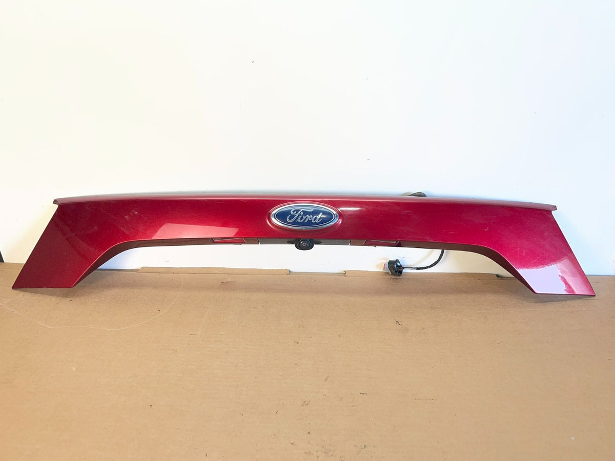 2017 2018 2019 Ford Escape Rear Trunk Molding with Camera AG0944 DG0