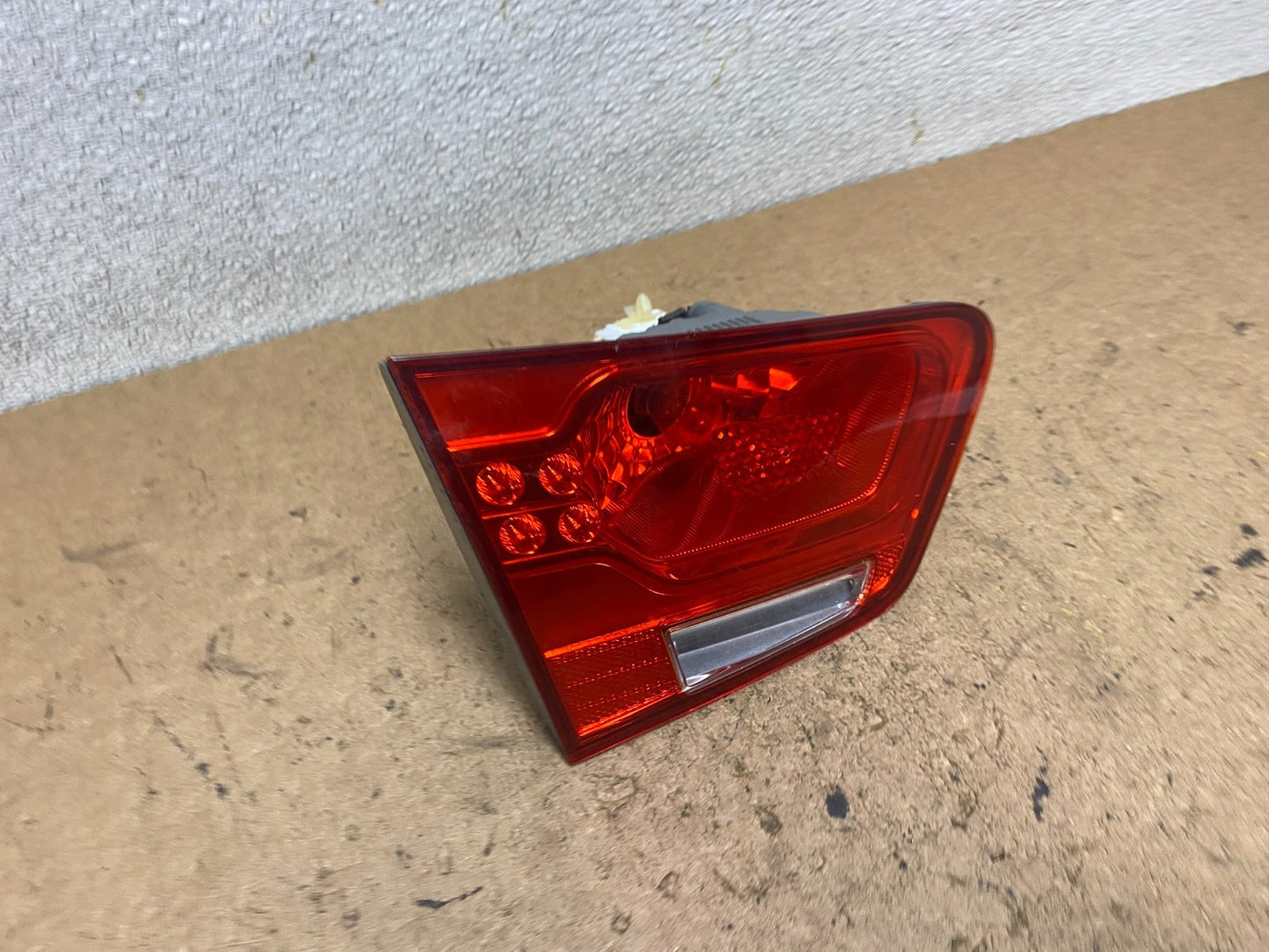 2010 to 2013 Kia Forte Left Driver LH Side Tail Light Inner T0857 DW2