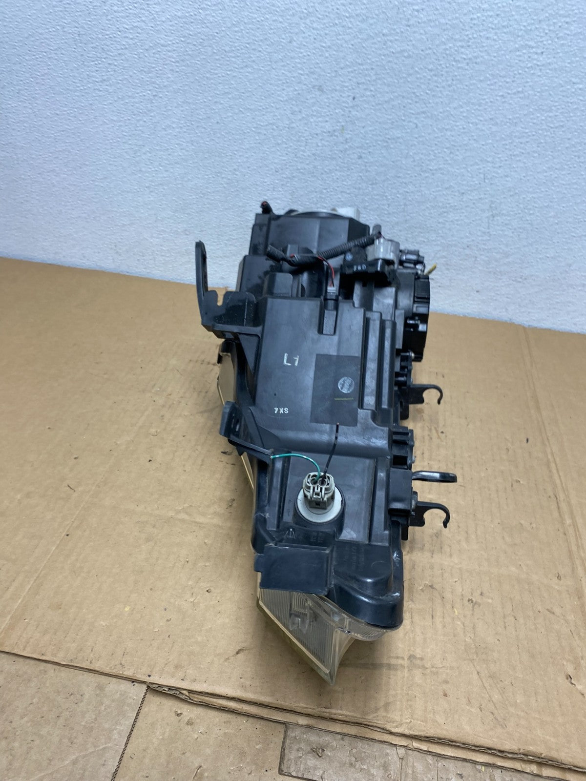 2011 to 2014 Nissan Murano Headlight Right Passenger Rh Xenon Hid AC7608 DW9