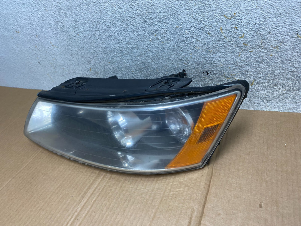 2006 to 2008 Hyundai Sonata Left Driver LH Side Headlight Halogen AI5668 DW1