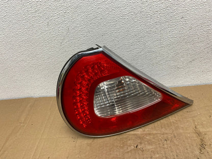 2004 to 2006 Jaguar XJ8 Left Driver LH Side Tail Light AC3930 LK0