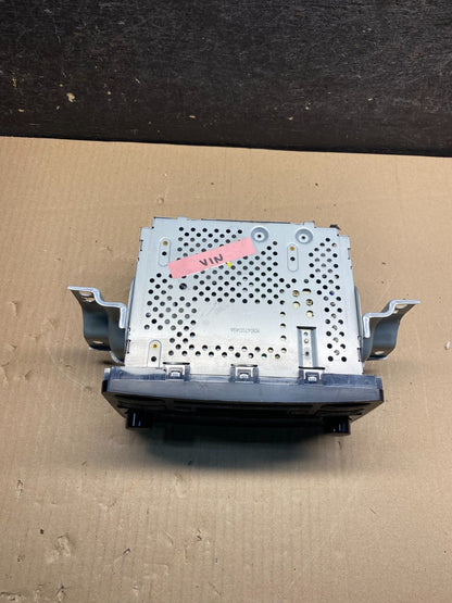 2003 to 2006 Toyota Tundra Sequoia AM/FM Radio CD Player AI0376 DG4