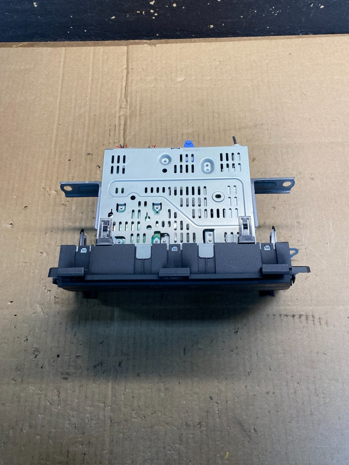 2010 to 2011 Toyota Prius Radio Stereo Receiver Aux Disc CD Player OEM AA7812 DG4