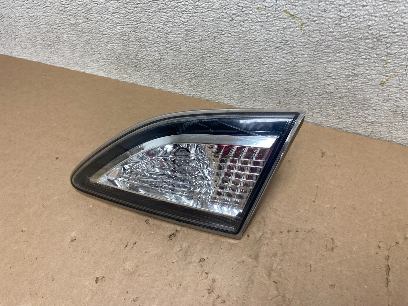 Sedan 2010-2013 Mazda 3 Right Passenger RH Side Inner Tail Light OEM R5562 DW1