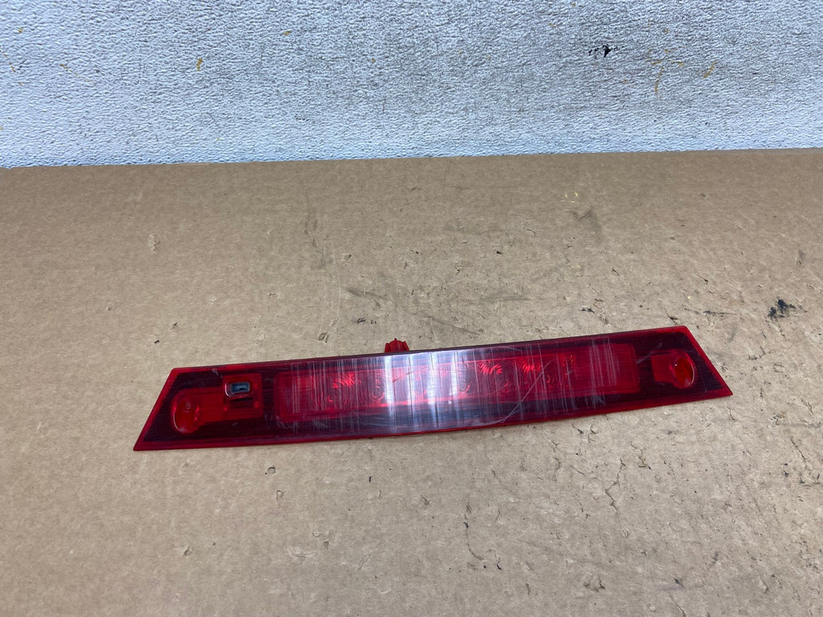 2007 to 2011 Ford Edge Rear Third Brake 3rd Light Lamp AI3711 LK0