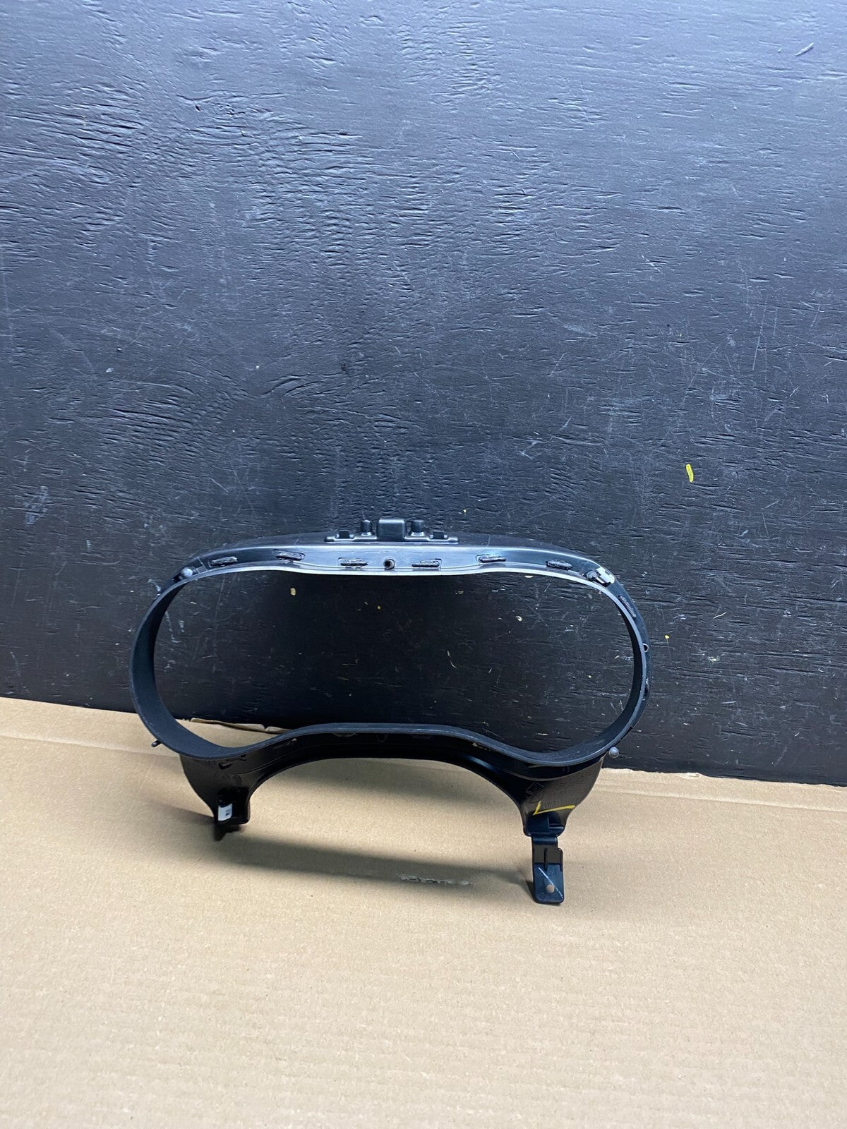2014 - 2017 Jeep Cherokee Speedometer Cluster Trim Bezel OEM 1YR31TRMAB L2163 DG5