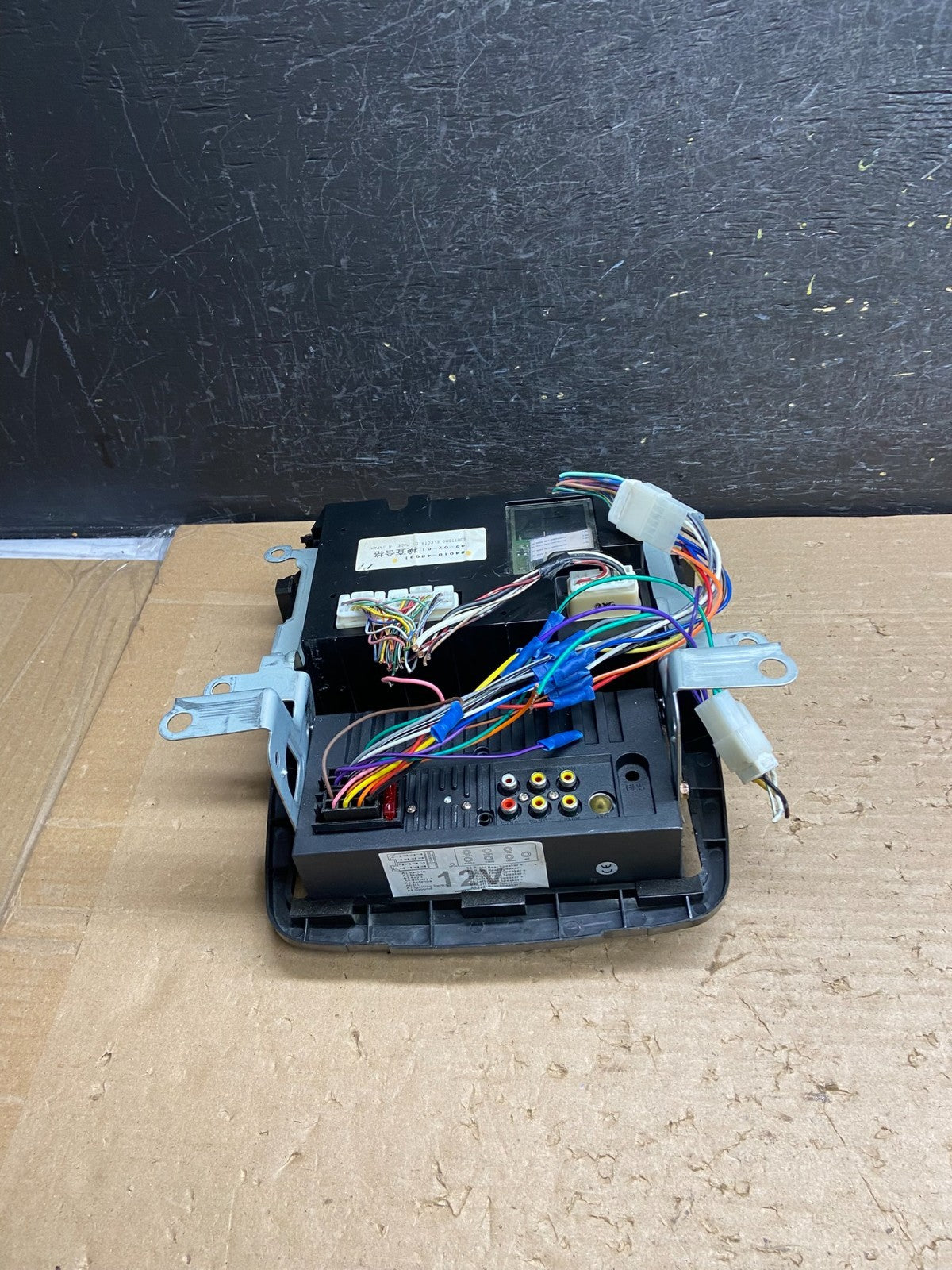 2001 to 2003 Toyota Highlander Climate Control Heater Radio Bezel AG85254