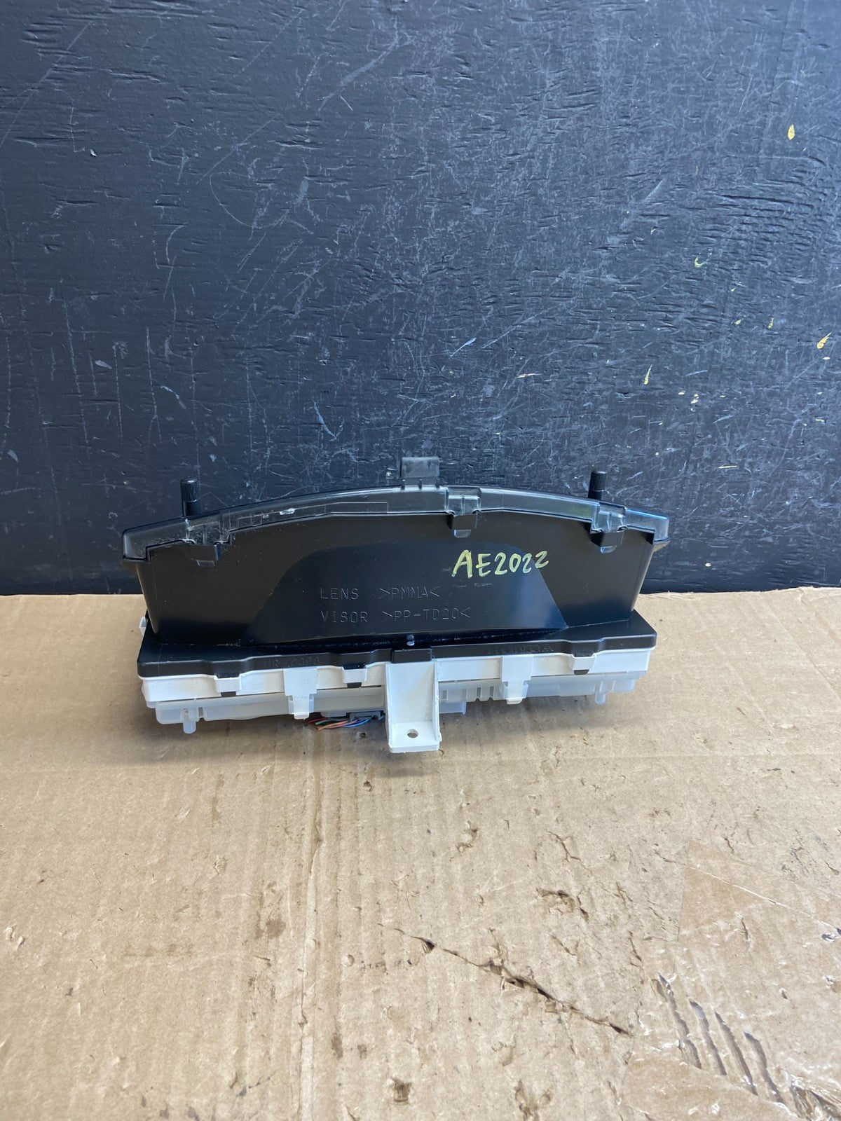 2014 to 2015 Honda Civic Speedometer Cluster Lower Tachometer AE20224