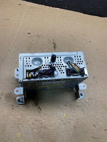 2013 2014 Lincoln Mkt Am Fm Cd Player Radio Receiver R2799 DG3