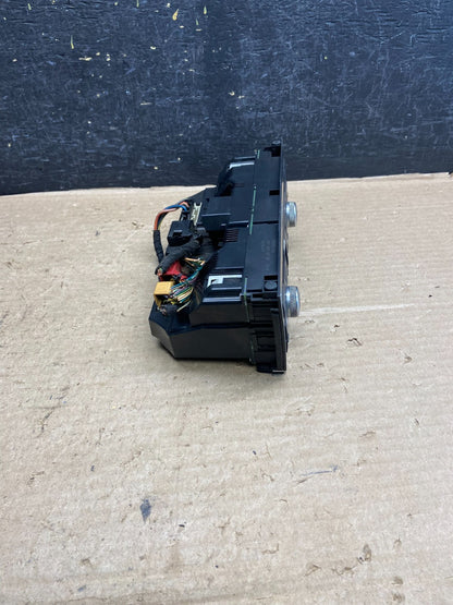 2007 - 2009 Audi Q7 Front Heater AC Dual Climate Control Panel AH5459 DG1