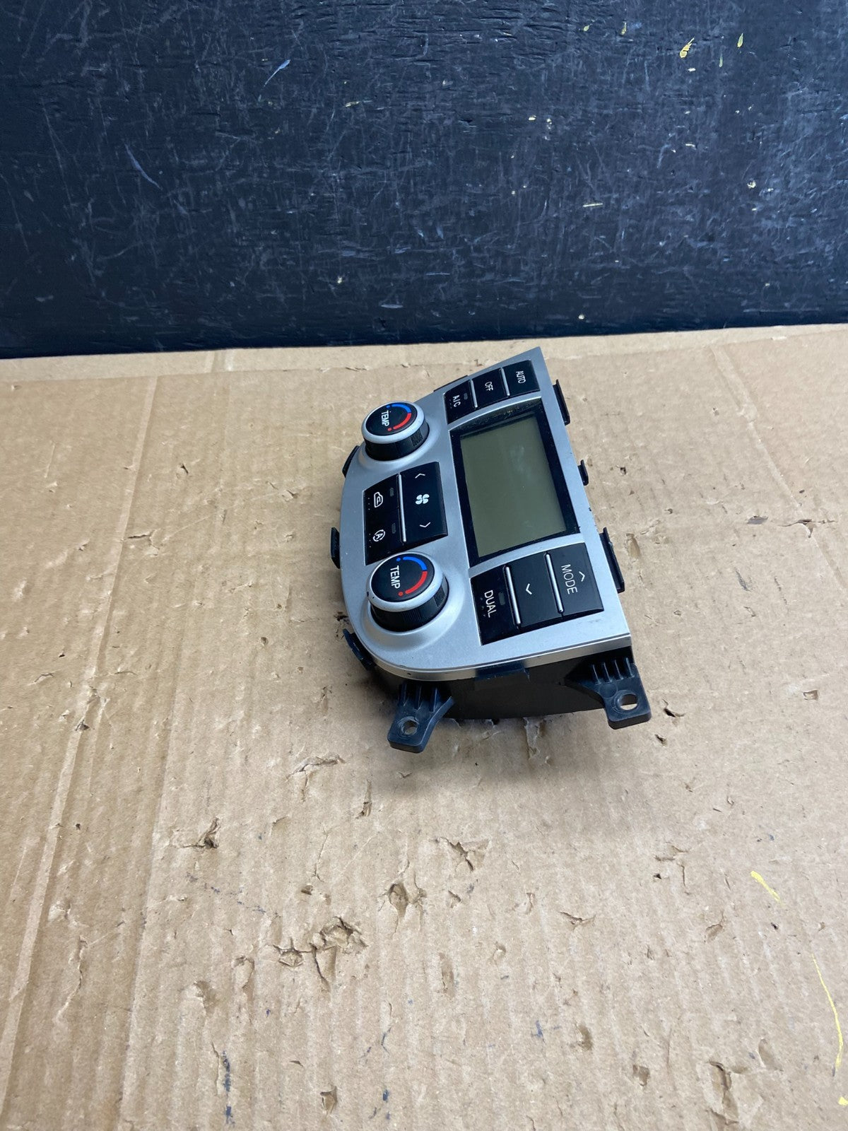 2010 2011 2012 Hyundai Santa Fe Automatic Climate AC Heater Control OE AD2290 DG2