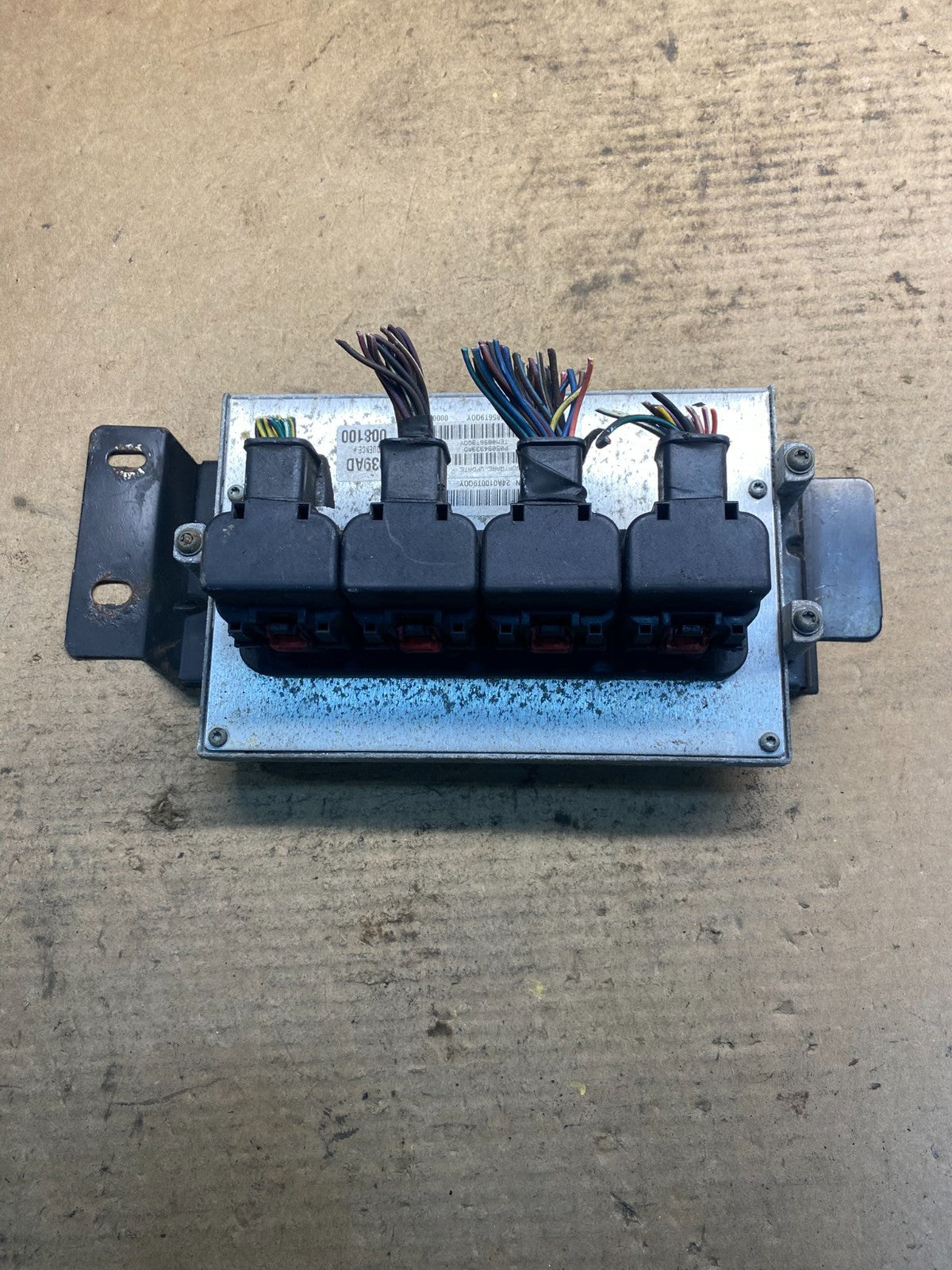 2006 Jeep Liberty Nitro 3.7L Engine Control Unit ECU ECM OEM aa2913 DG2