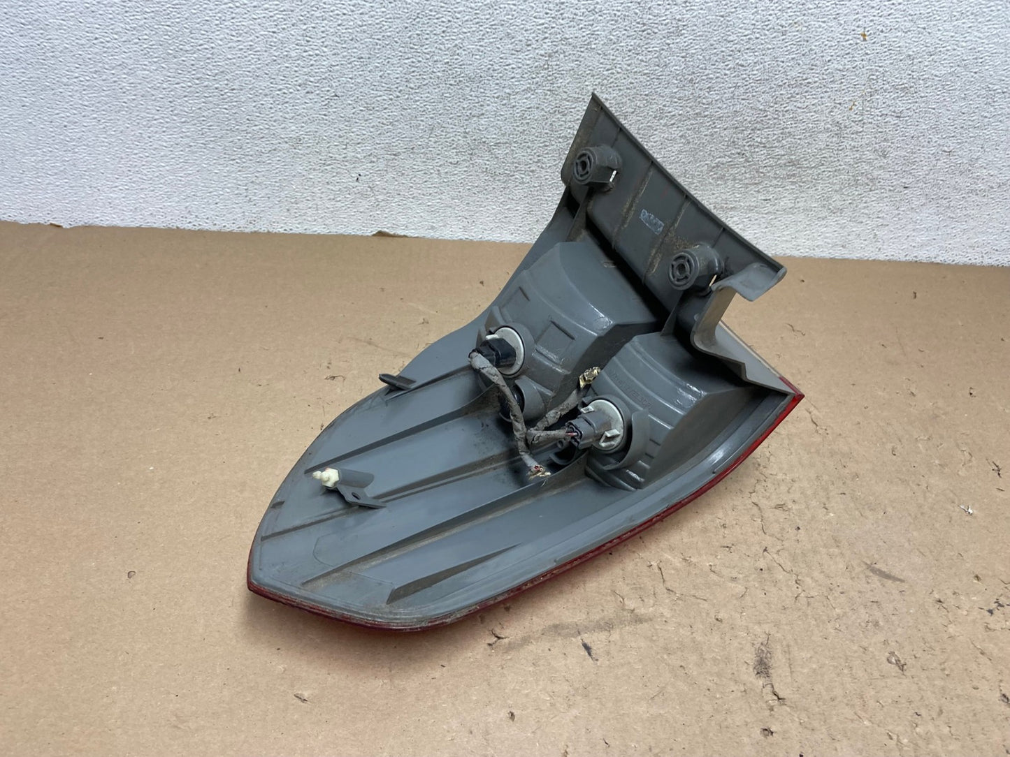 2005 2006 2007 Honda Odyssey Left Driver LH Side Tail Light AG4425 LK4