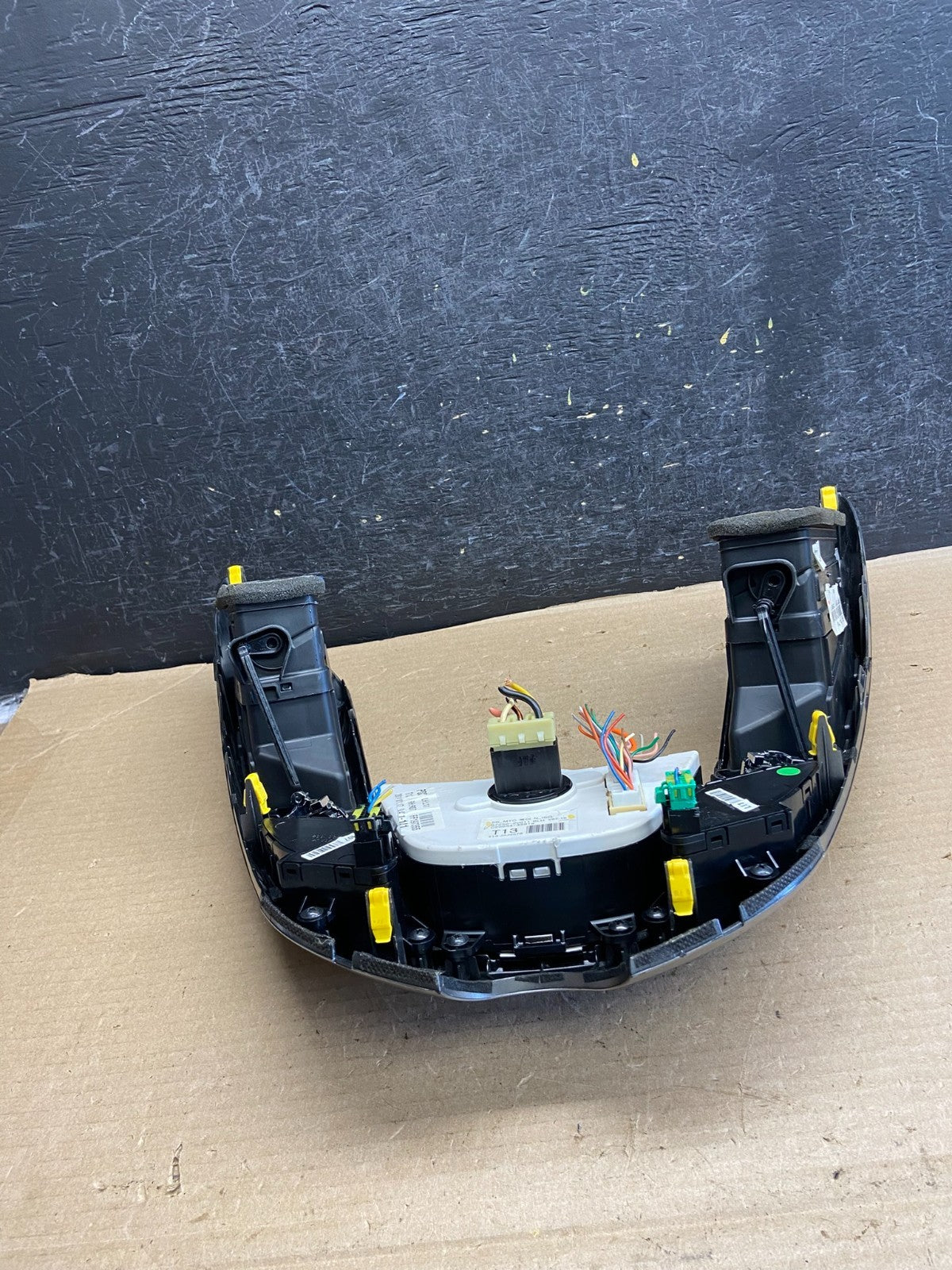 2012 - 2015 Kia Rio Veloster Climate Control Panel Trim Air Vents ah3597 DG4