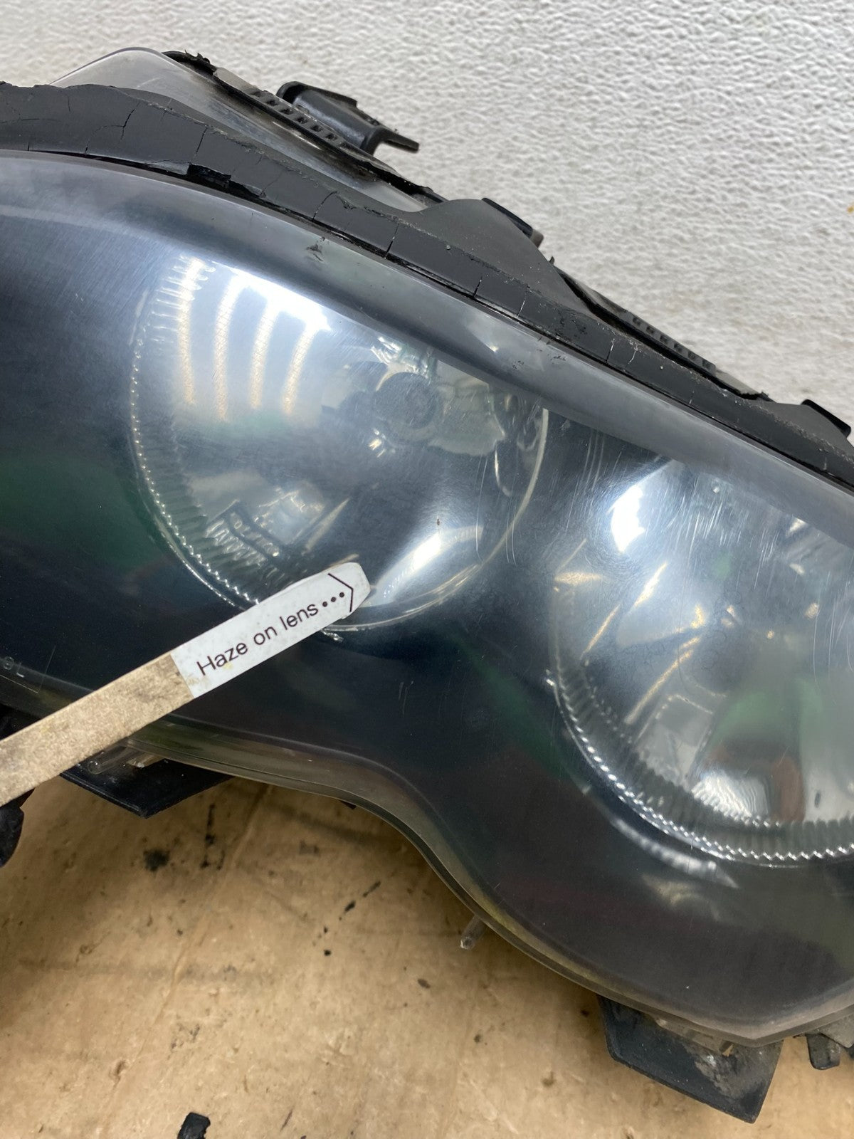2002 to 2005 BMW 3 E46 Sedan Left Driver LH Halogen Headlight AD6373 DW4