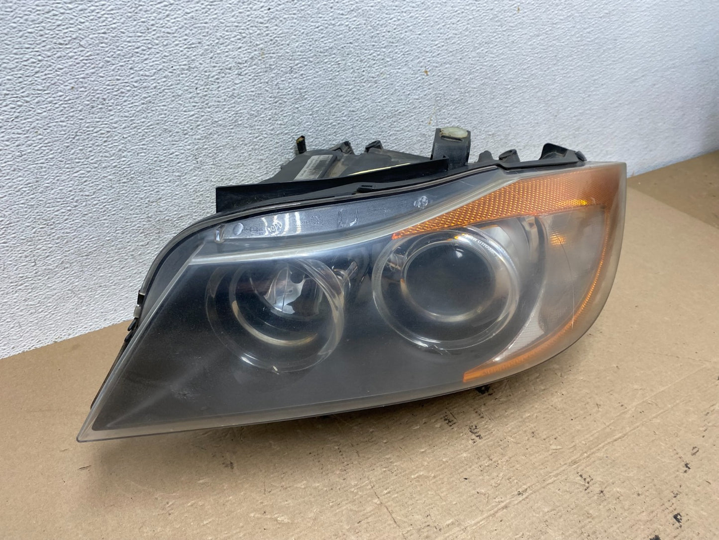 2006 to 2008 BMW 3 Series Left Driver LH AFS Xenon HID Headlight AF4568 DW2