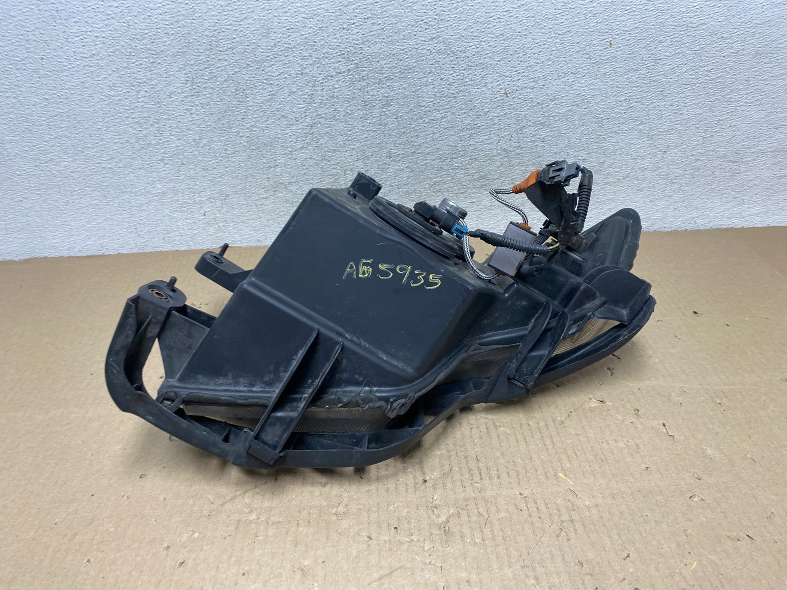 2007 to 2010 Ford Edge Right Passenger RH Halogen Headlight AG5935 DW7