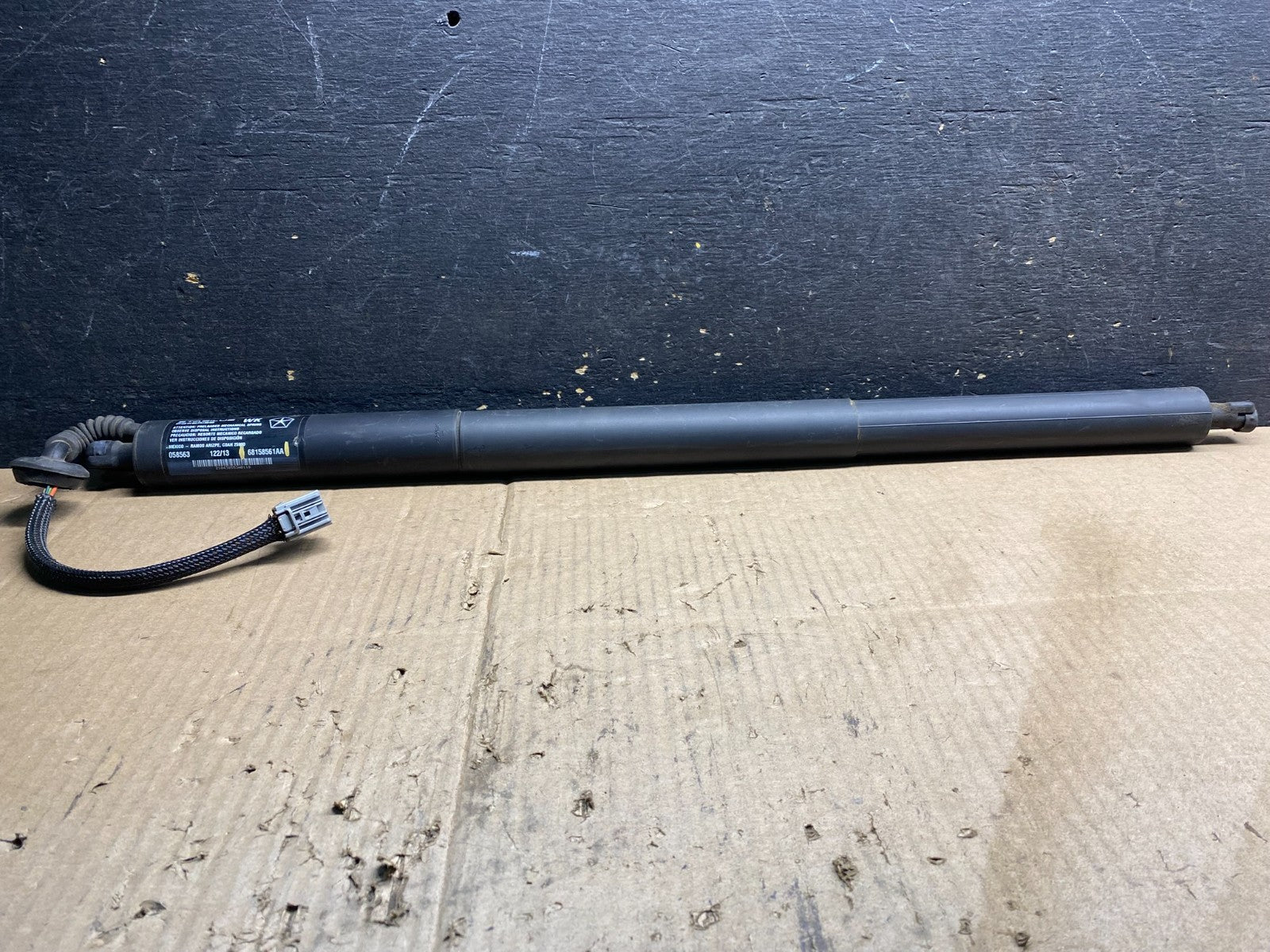 2011-2020 Jeep Grand Cherokee Left Rear Liftgate Rod Support Strut ab0399 DG4