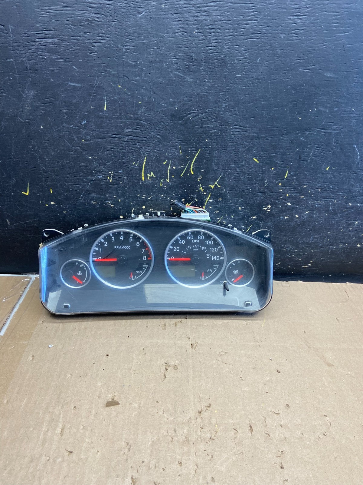 2005 Nissan Pathfinder Speedometer Cluster Gauge OEM  AB2029 DG0