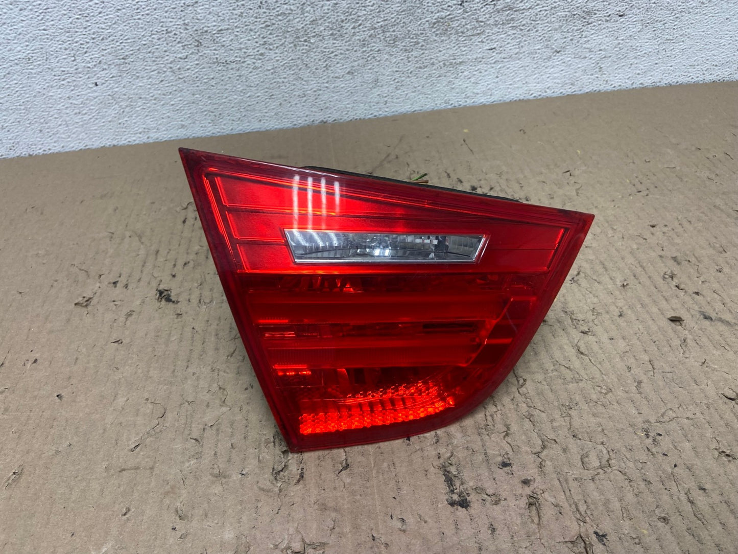 2009 2010 2011 BMW 3 328i 335i E90 Left Driver LH Tail Light Inner AF7143 LK0