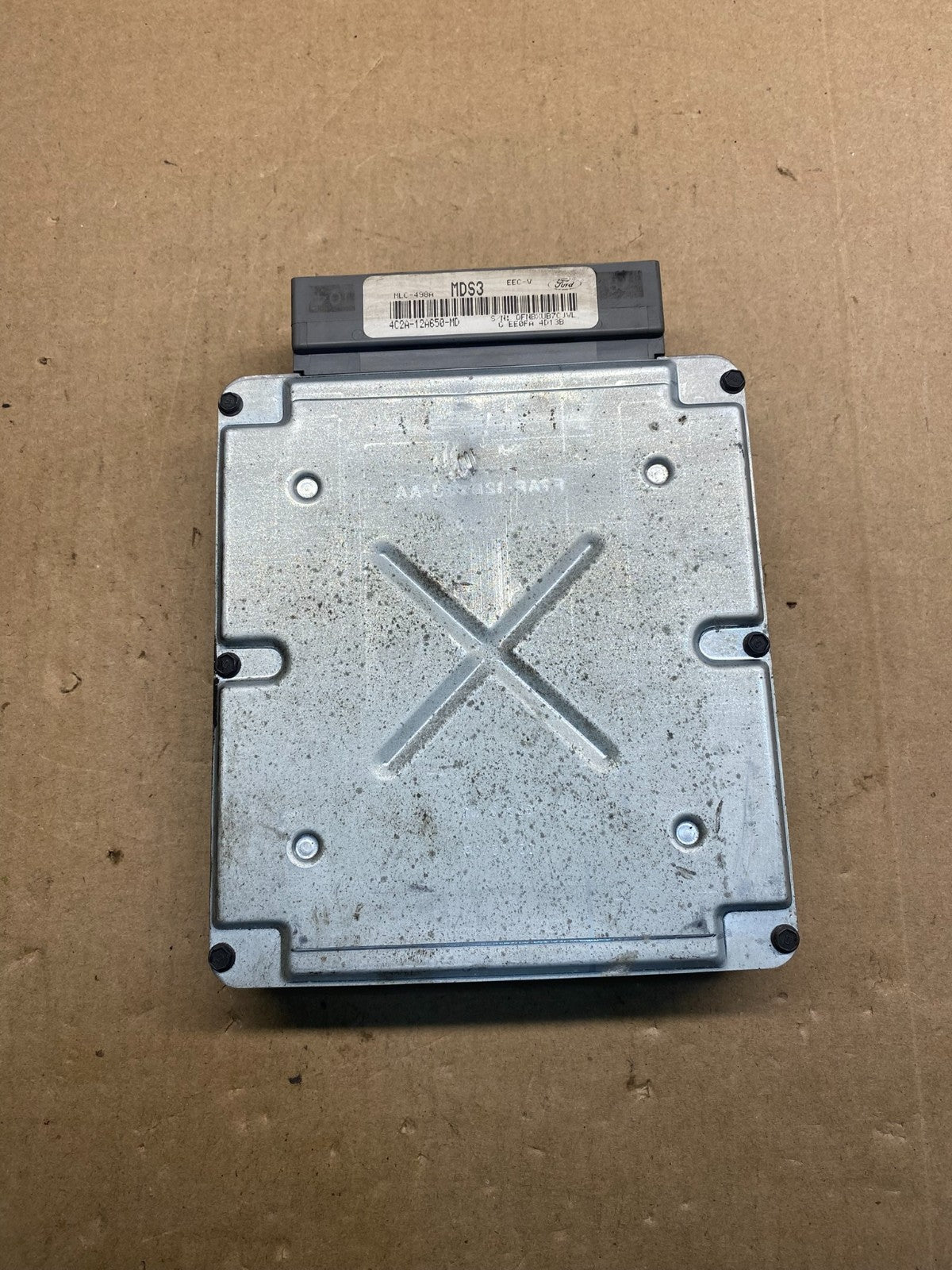 2004 Ford Van E250 4.6L Engine Control Module Unit ECU AE7437 DW1
