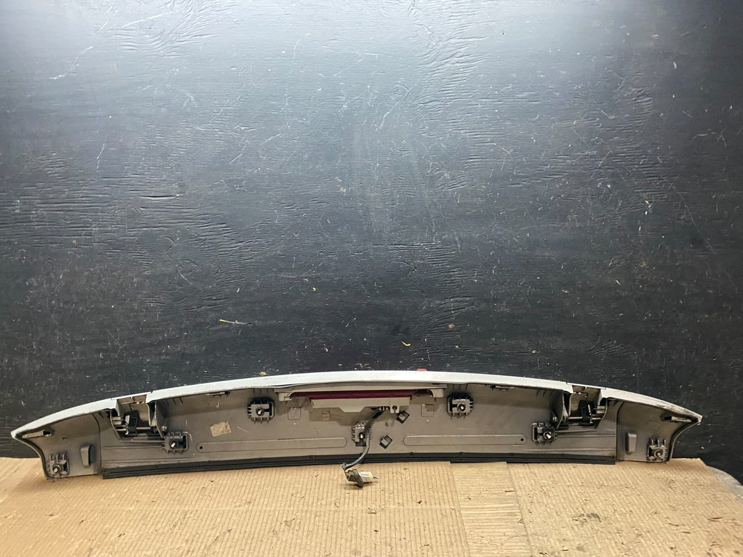 2009 to 2015 Honda Pilot Rear Trunk Spoiler Gate Oem W6095 DG10