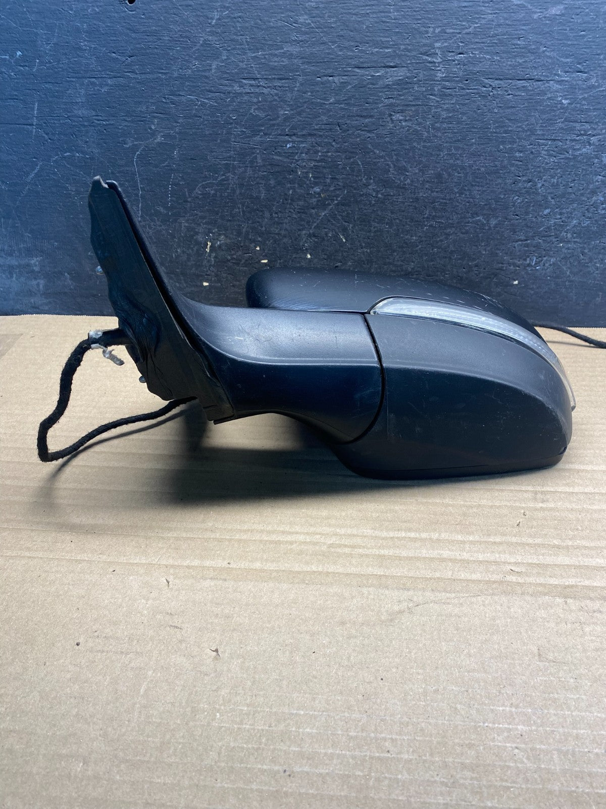 2011-2016 Volkswagen Jetta Sedan Left Driver View Door Mirror AF0121 DW3